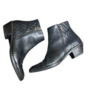 Chloe Black Leather Almond Toe Zip Up Ankle Booties Size US 10